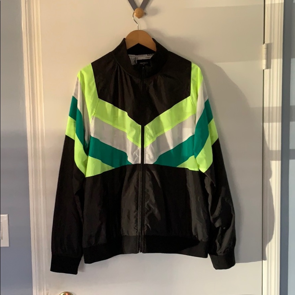 90’s style Windbreaker